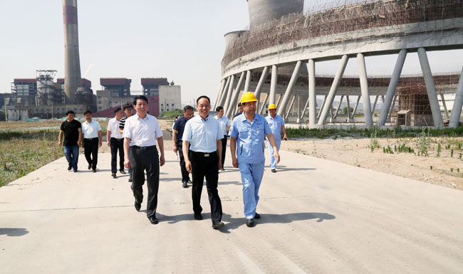 洛陽市政協(xié)黨組副書記、副主席張世敏到萬基?2×60萬千瓦機組工地調(diào)研