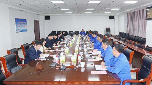 洛陽國宏投資控股集團黨委副書記、總經(jīng)理郭義民一行 到萬基控股集團調(diào)研